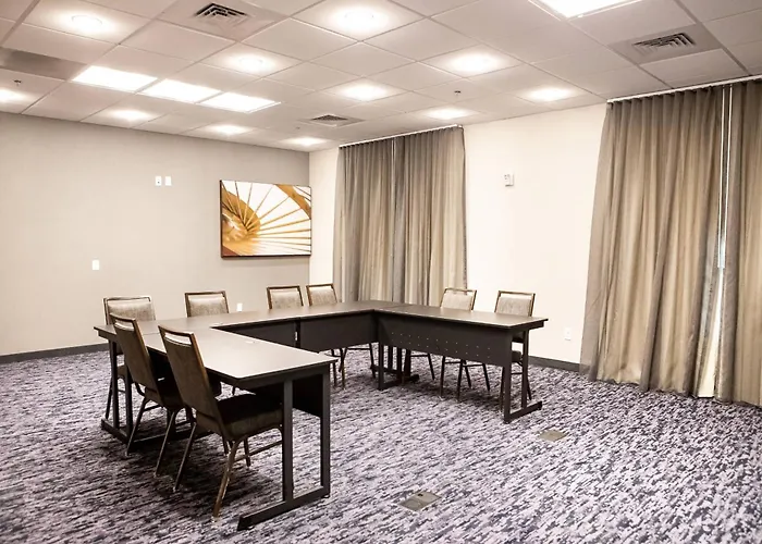Fairfield Inn & Suites By Marriott Richmond Airport