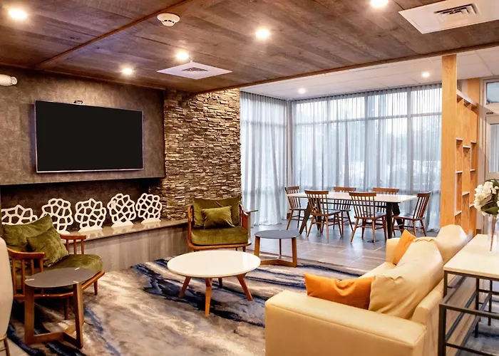 Fairfield Inn & Suites By Marriott Richmond Airport